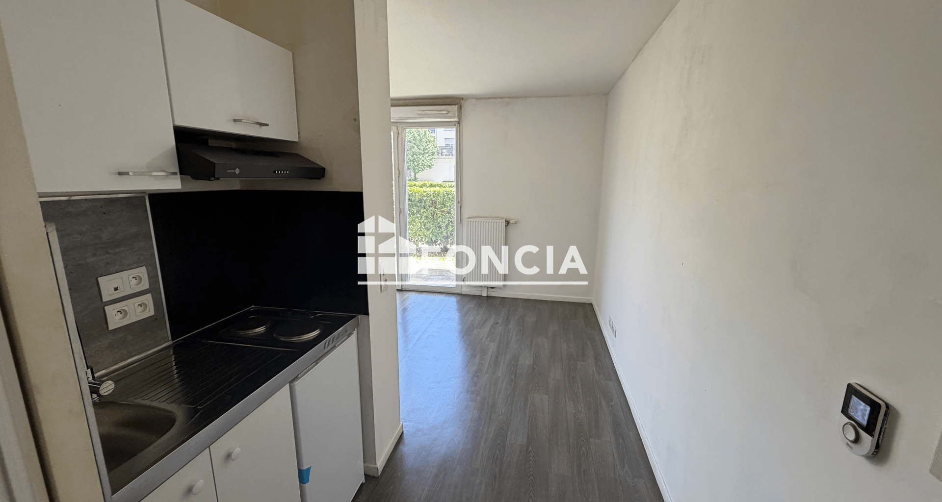 Studio (25.9 m²) à louer - Corbeil-essonnes (91100)