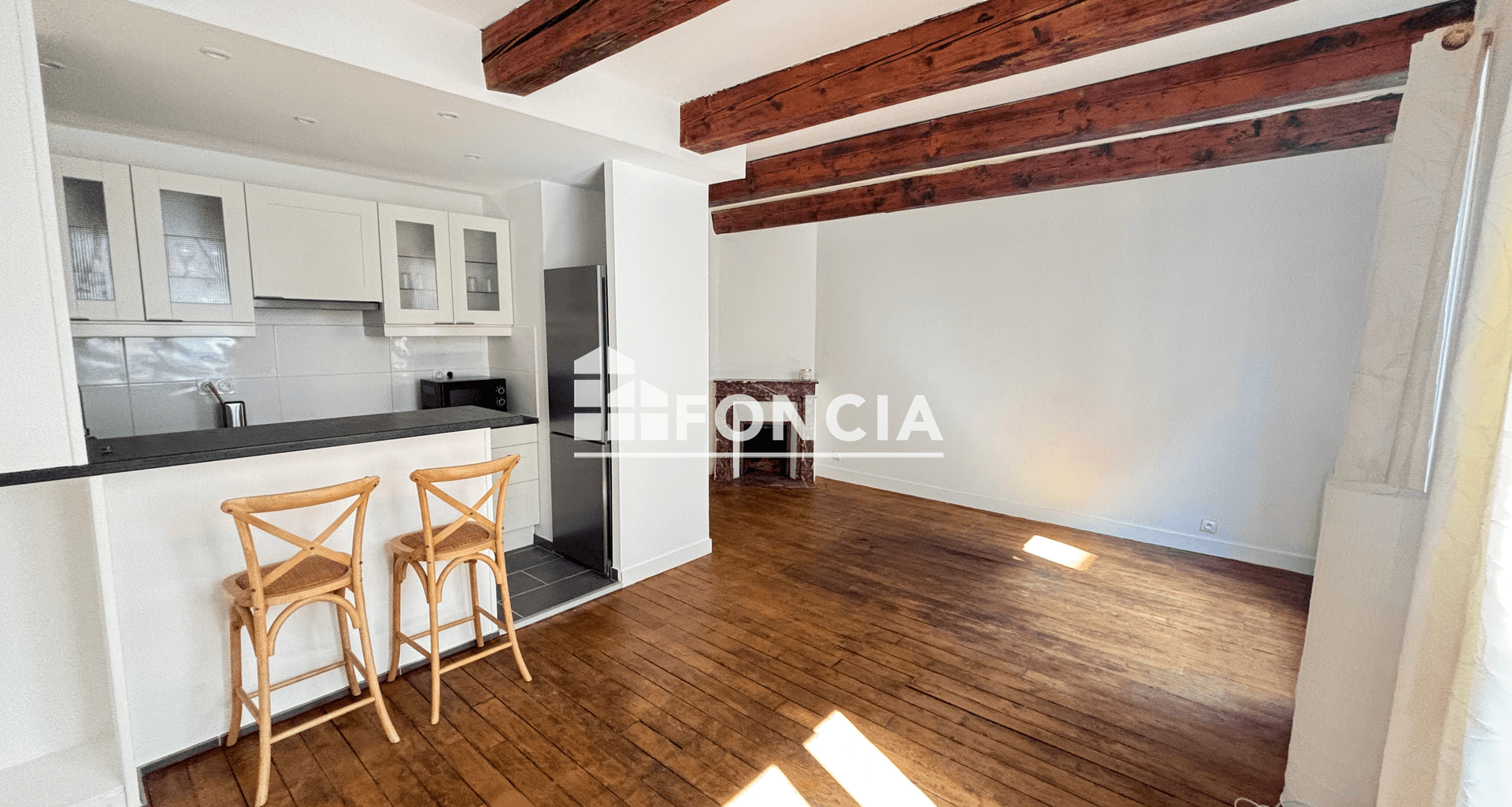 Appartement meublé 2 pièces (42.54 m²) à louer - Paris 17ᵉ (75017)