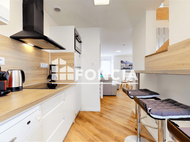 Appartement meublé 4 pièces (70 m²) à louer - La Roche Sur Foron (74800)