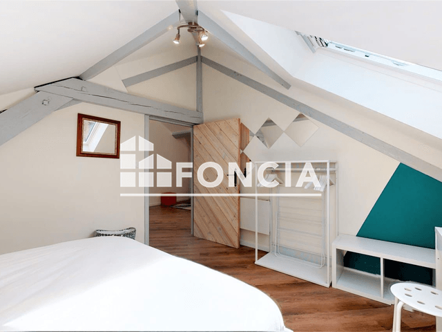 Appartement meublé 4 pièces (70 m²) à louer - La Roche Sur Foron (74800)