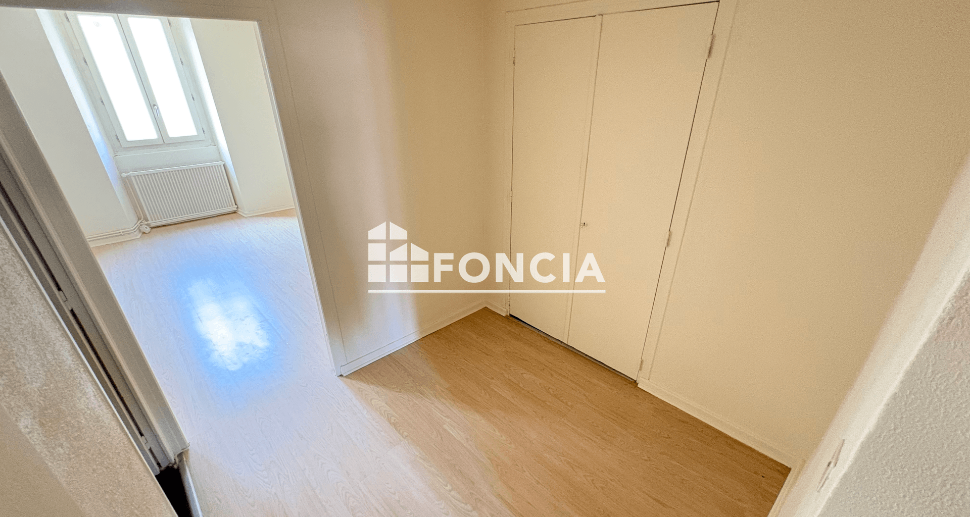 Appartement 2 pièces (53.74 m²) à louer - Romans-sur-isère (26100)
