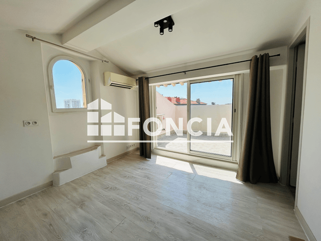 Studio (14.7 m²) à louer - Toulon (83000)