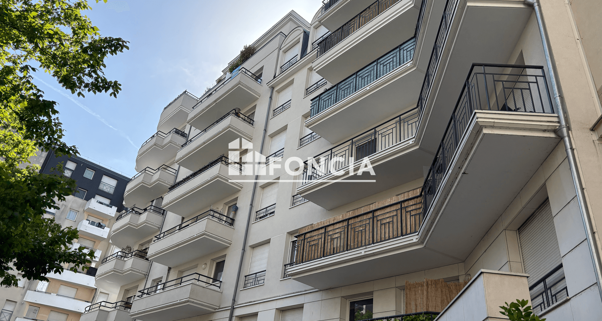 Appartement 3 pièces (64.5 m²) à louer - Neuilly-plaisance (93360)