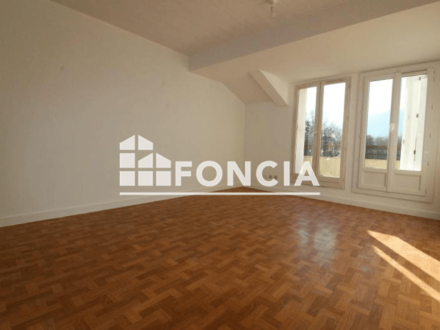 Appartement 3 pièces (75.32 m²) à louer - Vif (38450)