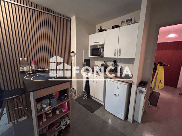 Studio (27.92 m²) à louer - La Roche Sur Yon (85000)
