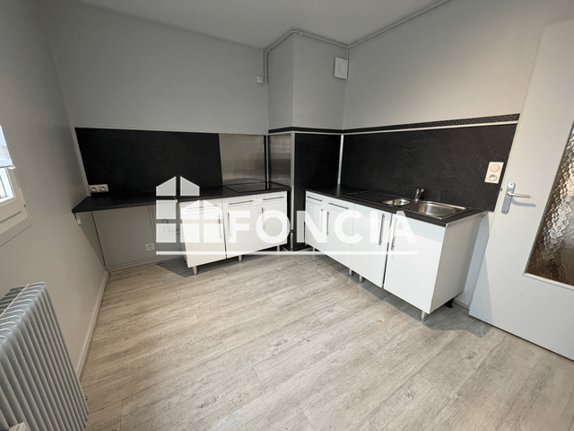 Appartement 5 pièces (95.05 m²) à louer - Besancon (25000)
