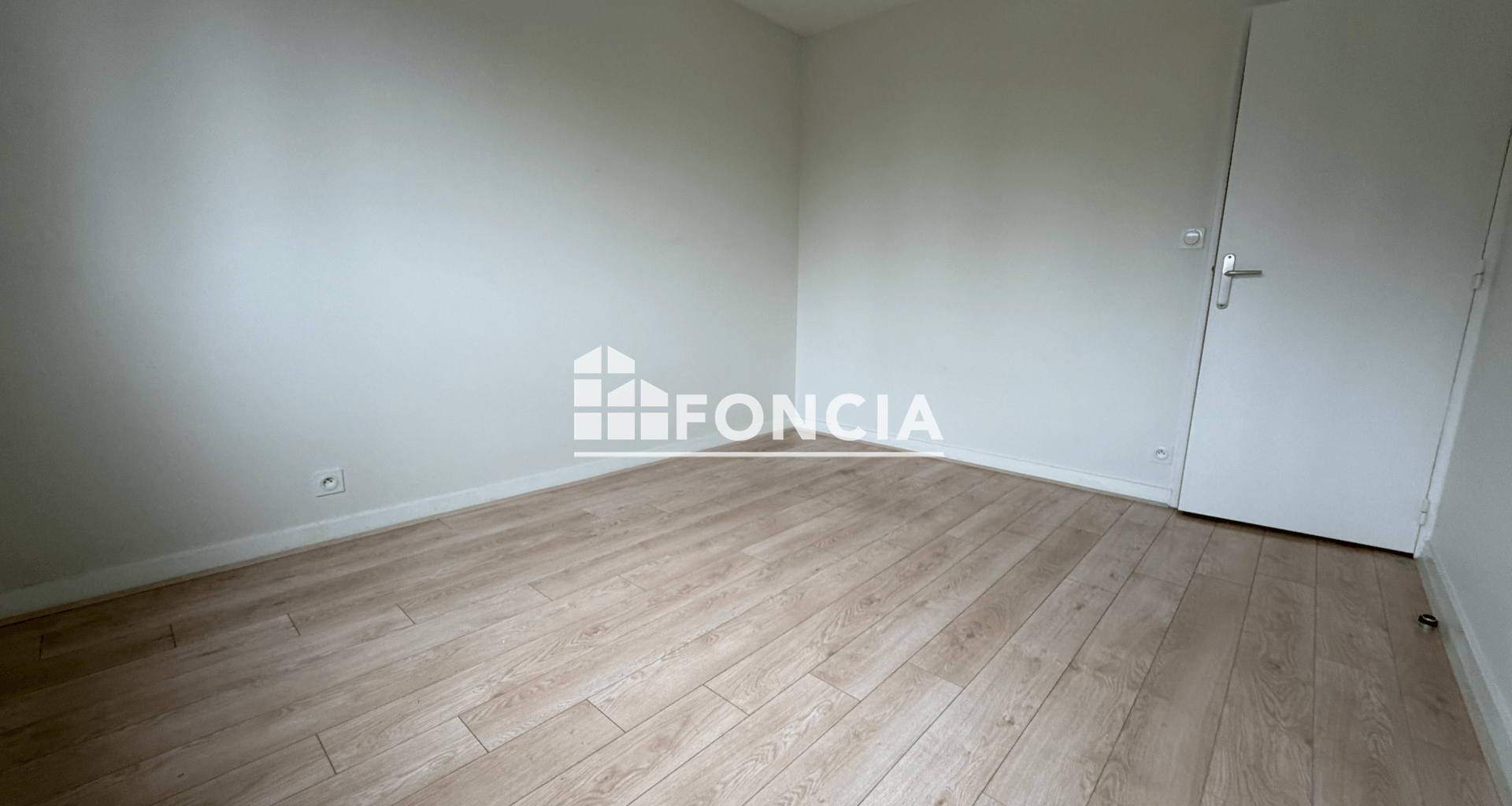 Appartement 5 pièces (95.05 m²) à louer - Besançon (25000)
