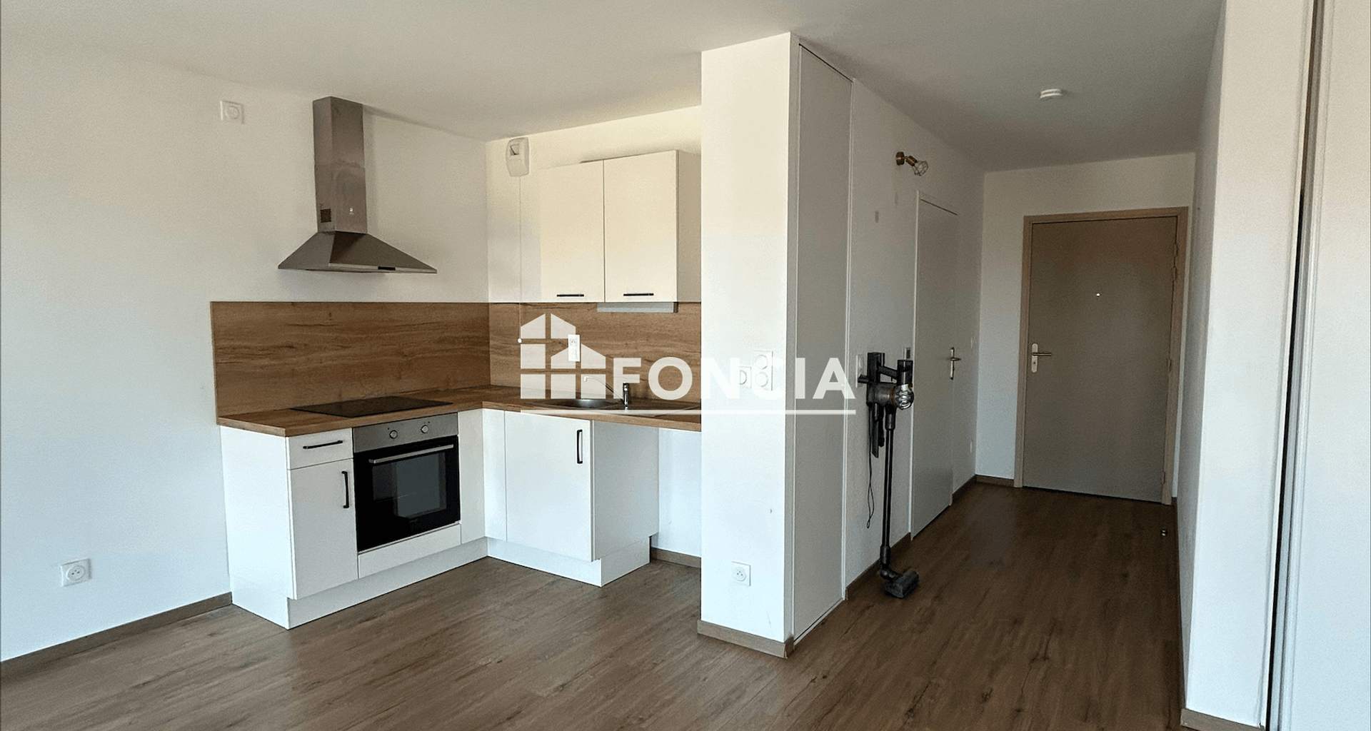 Appartement 2 pièces (49.8 m²) à louer - Saint-étienne (42000)