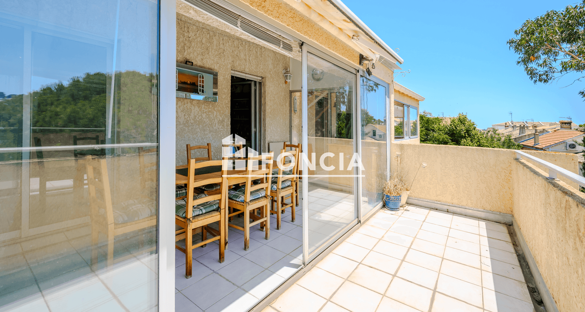 Studio (20 m²) à vendre - Carqueiranne (83320)