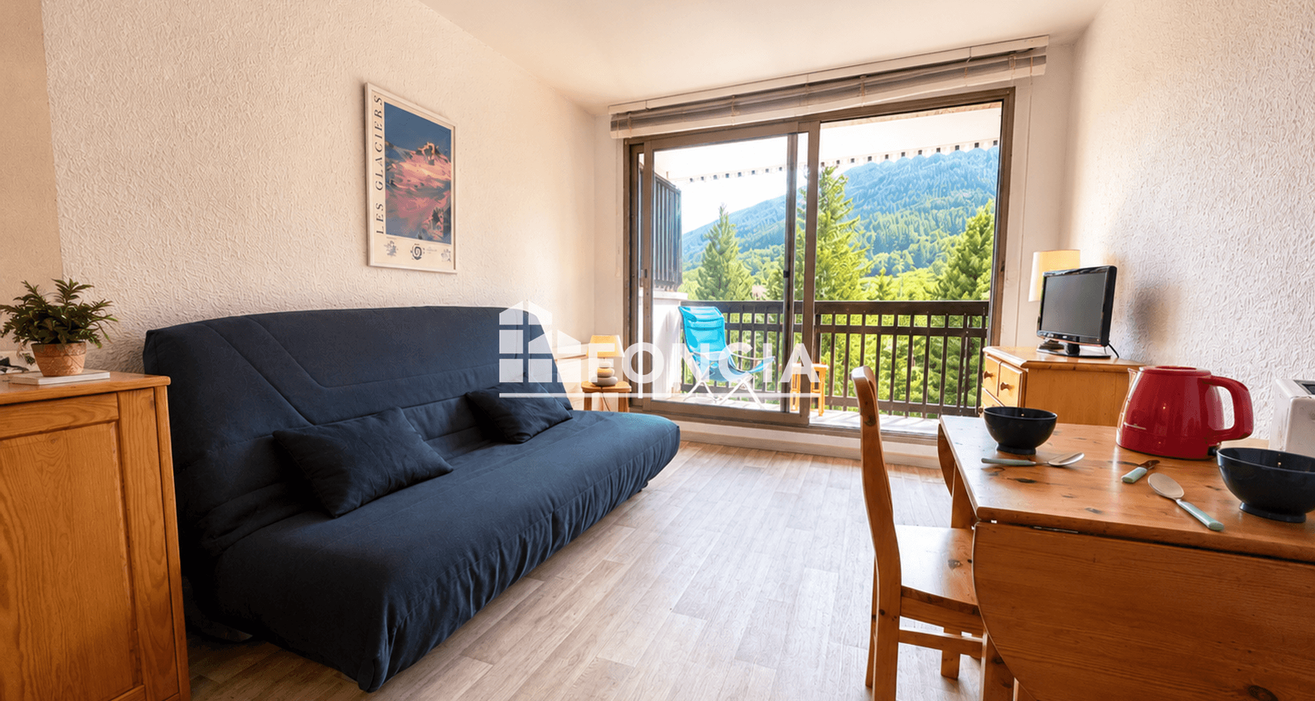 Studio (25 m²) à vendre - La Salle-les-alpes (05240)