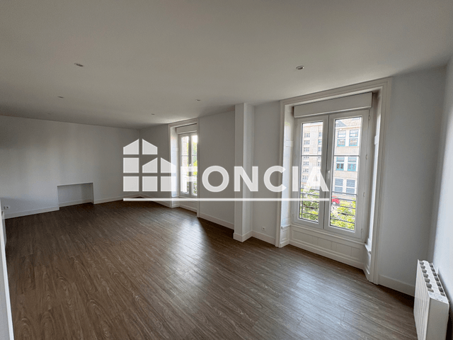 Appartement 3 pièces (77.09 m²) à louer - Vannes (56000)