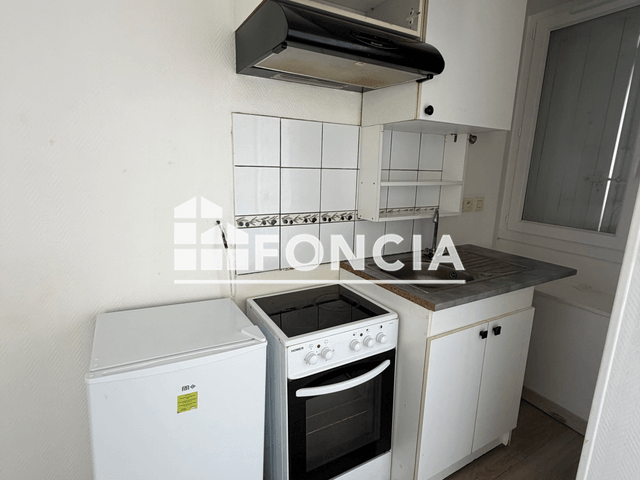 Studio (15.2 m²) à louer - Angouleme (16000)