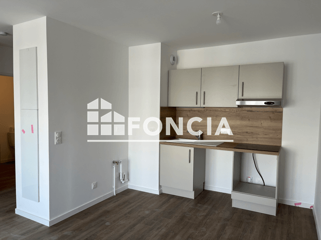 Appartement 2 pièces (44.3 m²) à louer - Laval (53000)