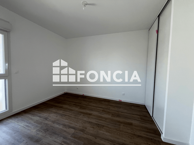 Appartement 2 pièces (44.3 m²) à louer - Laval (53000)