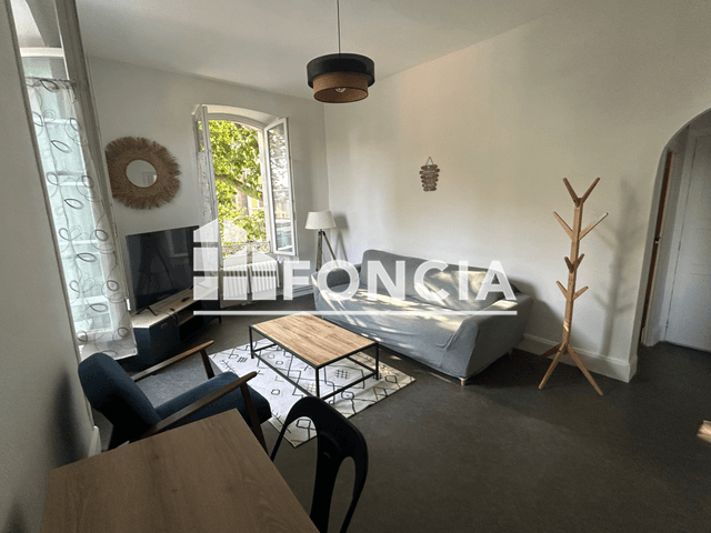 Appartement meublé 2 pièces (42.3 m²) à louer - Cahors (46000)