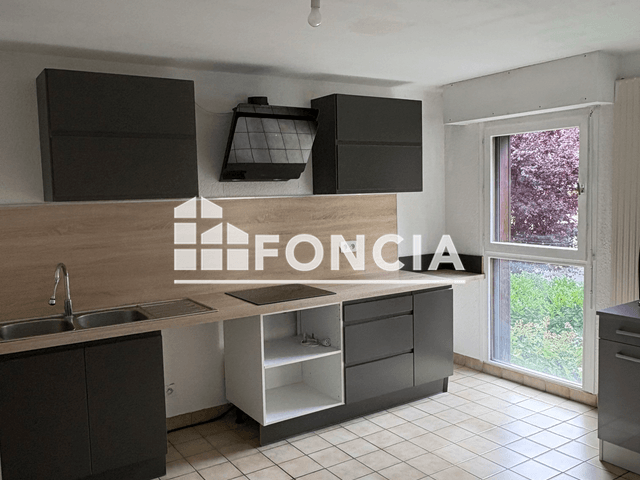 Appartement 3 pièces (76.27 m²) à louer - Cluses (74300)