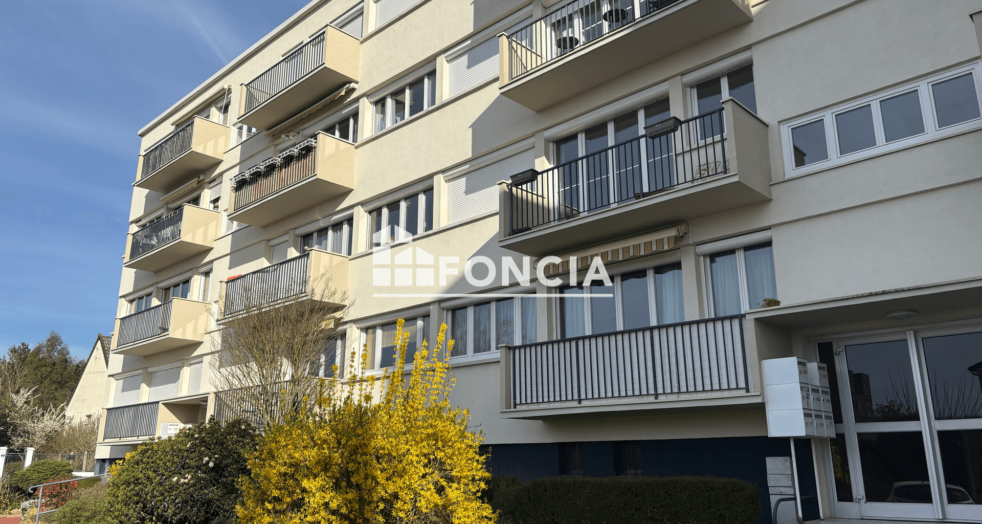 Appartement 4 pièces (67.41 m²) à vendre - Verrières-le-buisson (91370)