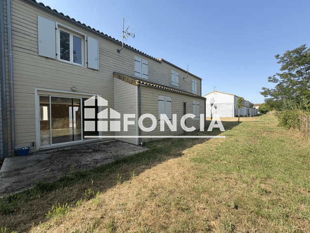 Maison 6 pièces (115.3 m²) à louer - Rochefort (17300)