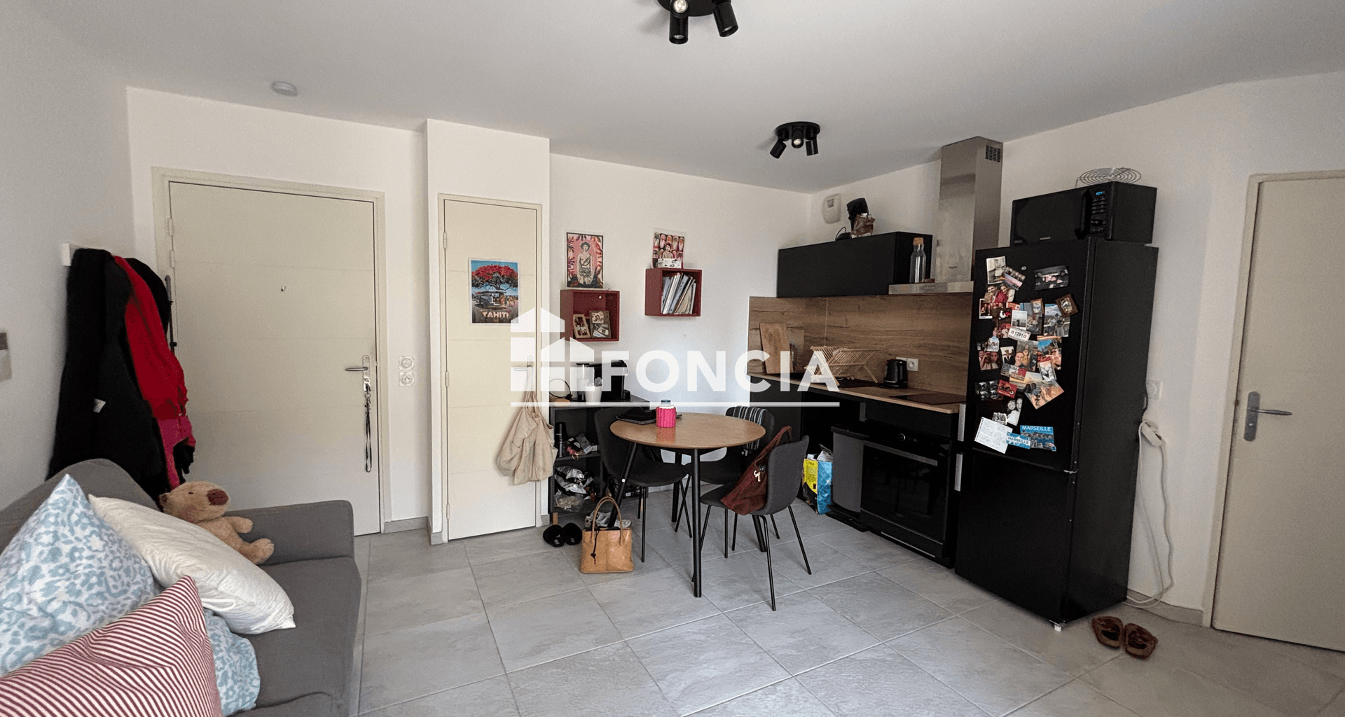 Studio meublé (27.3 m²) à louer - Bron (69500)