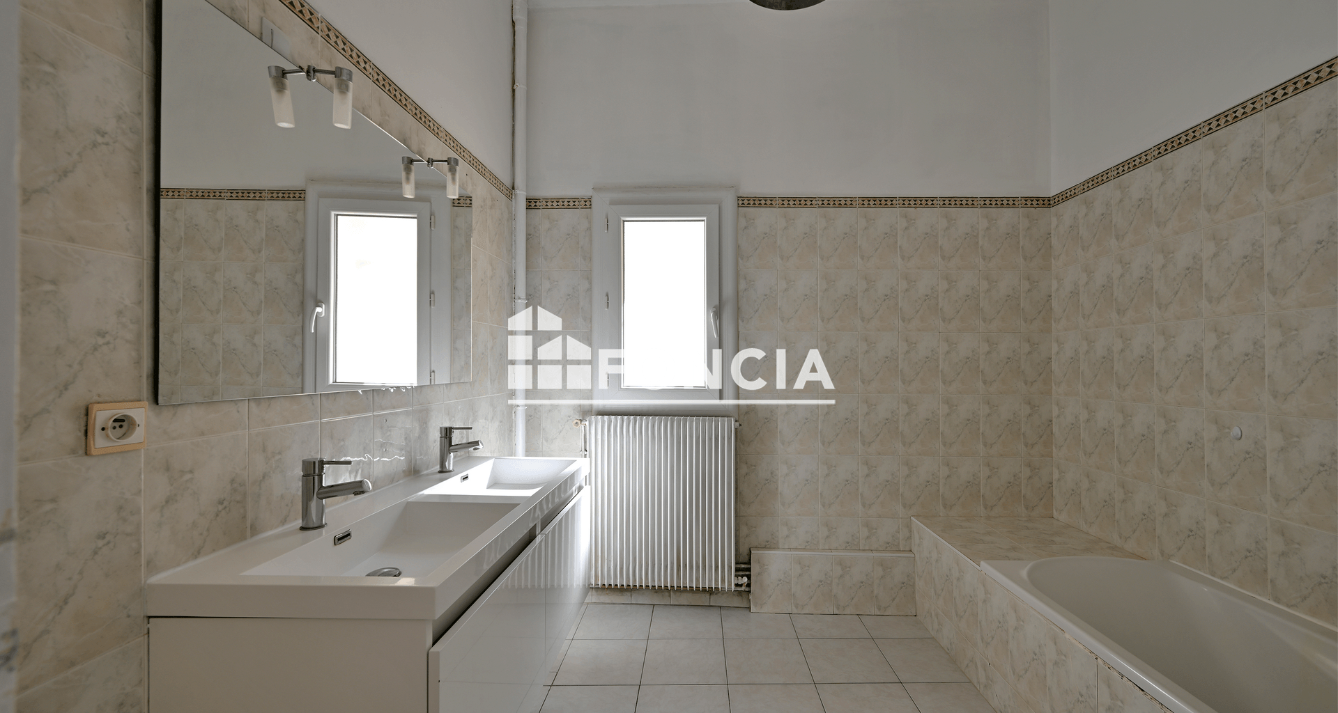 Appartement 4 pièces (96.22 m²) à vendre - Lunel (34400)