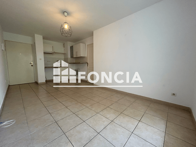 Appartement 2 pièces (32.05 m²) à louer - Vitrolles (13127)