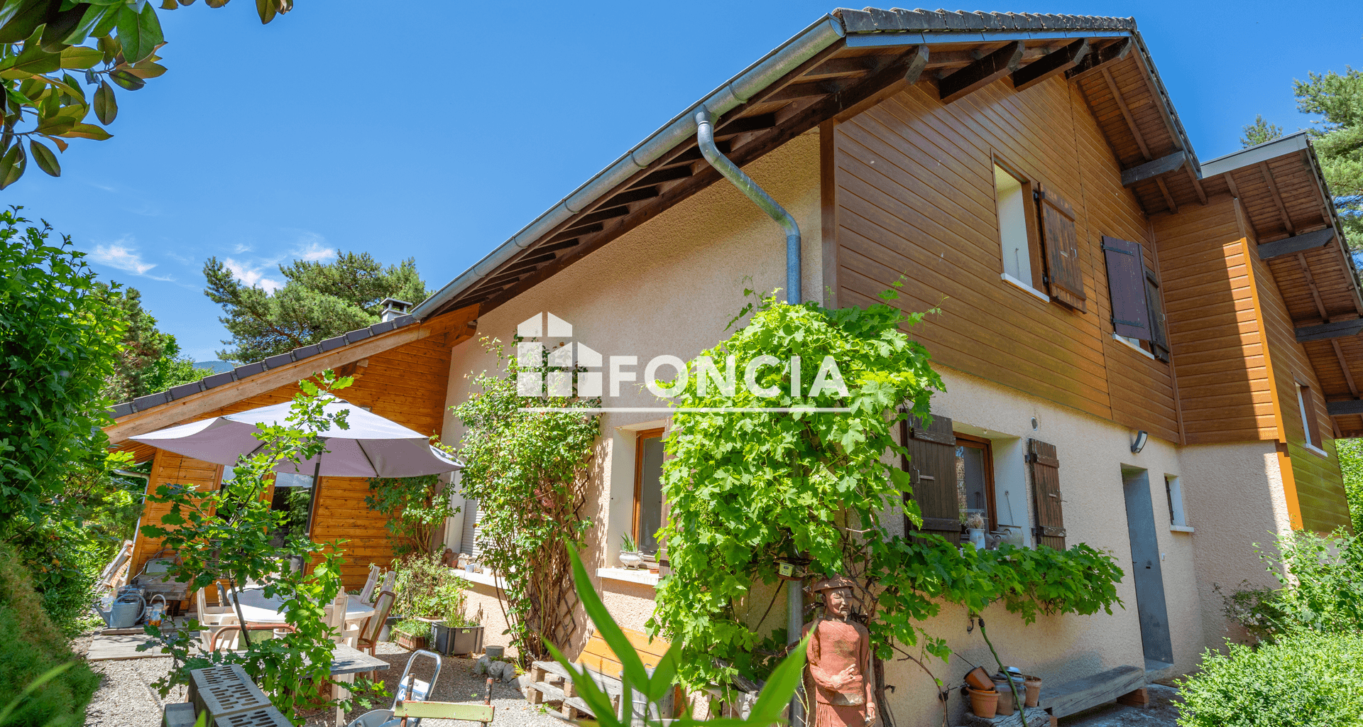 Maison 11 pièces (232 m²) à vendre - Saint-jorioz (74410)