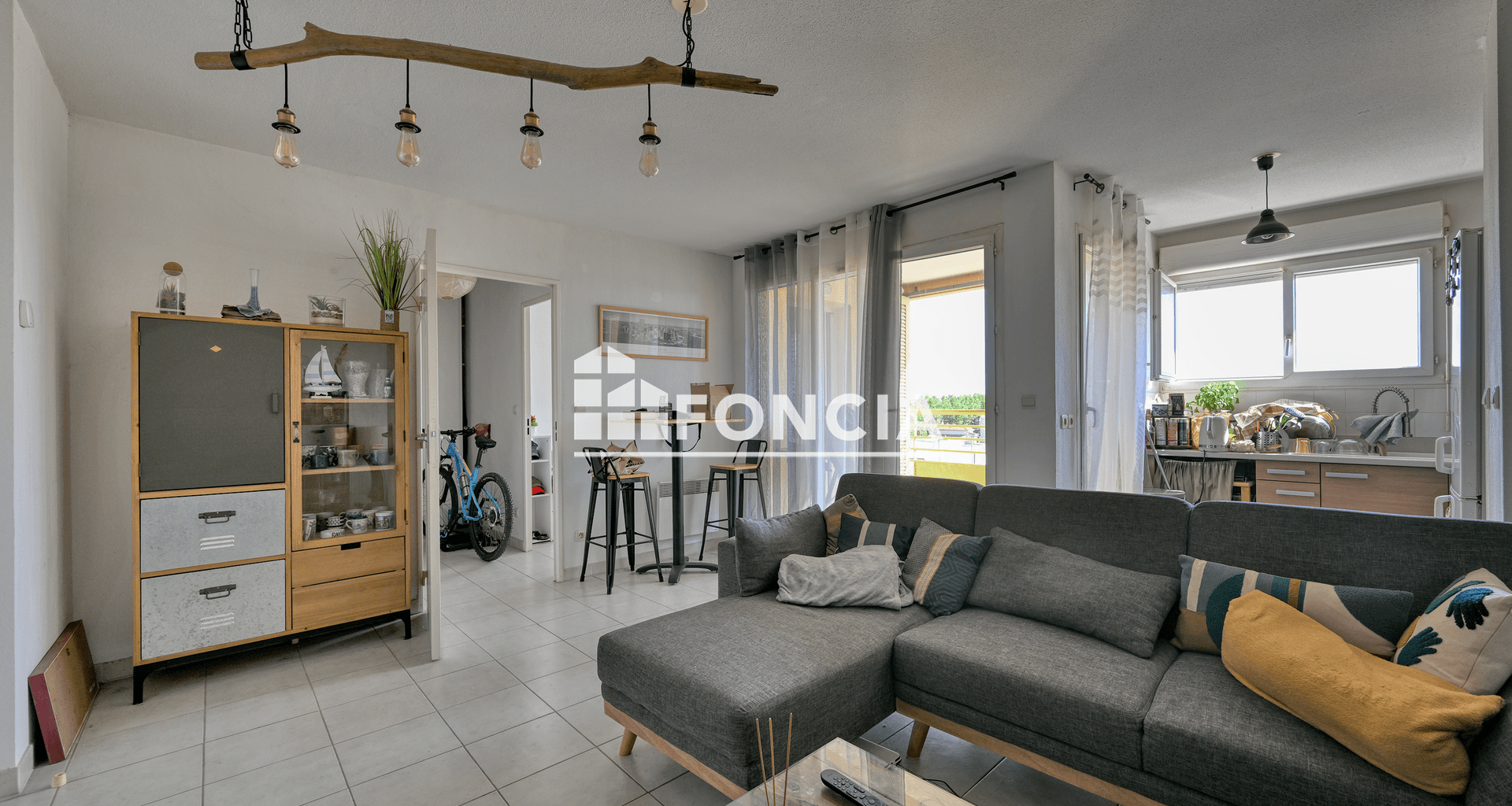 Appartement 2 pièces (42.43 m²) à vendre - Port-saint-louis-du-rhône (13230)
