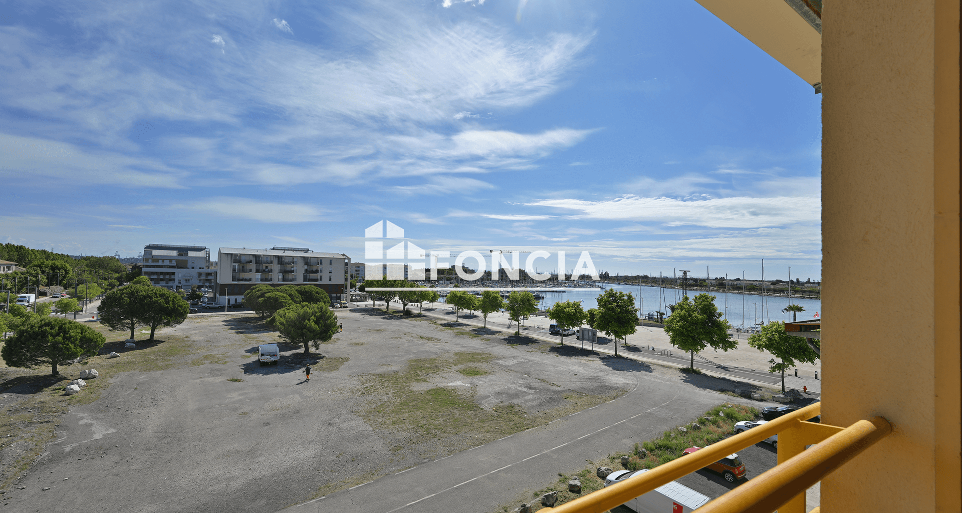 Appartement 2 pièces (42.43 m²) à vendre - Port-saint-louis-du-rhône (13230)
