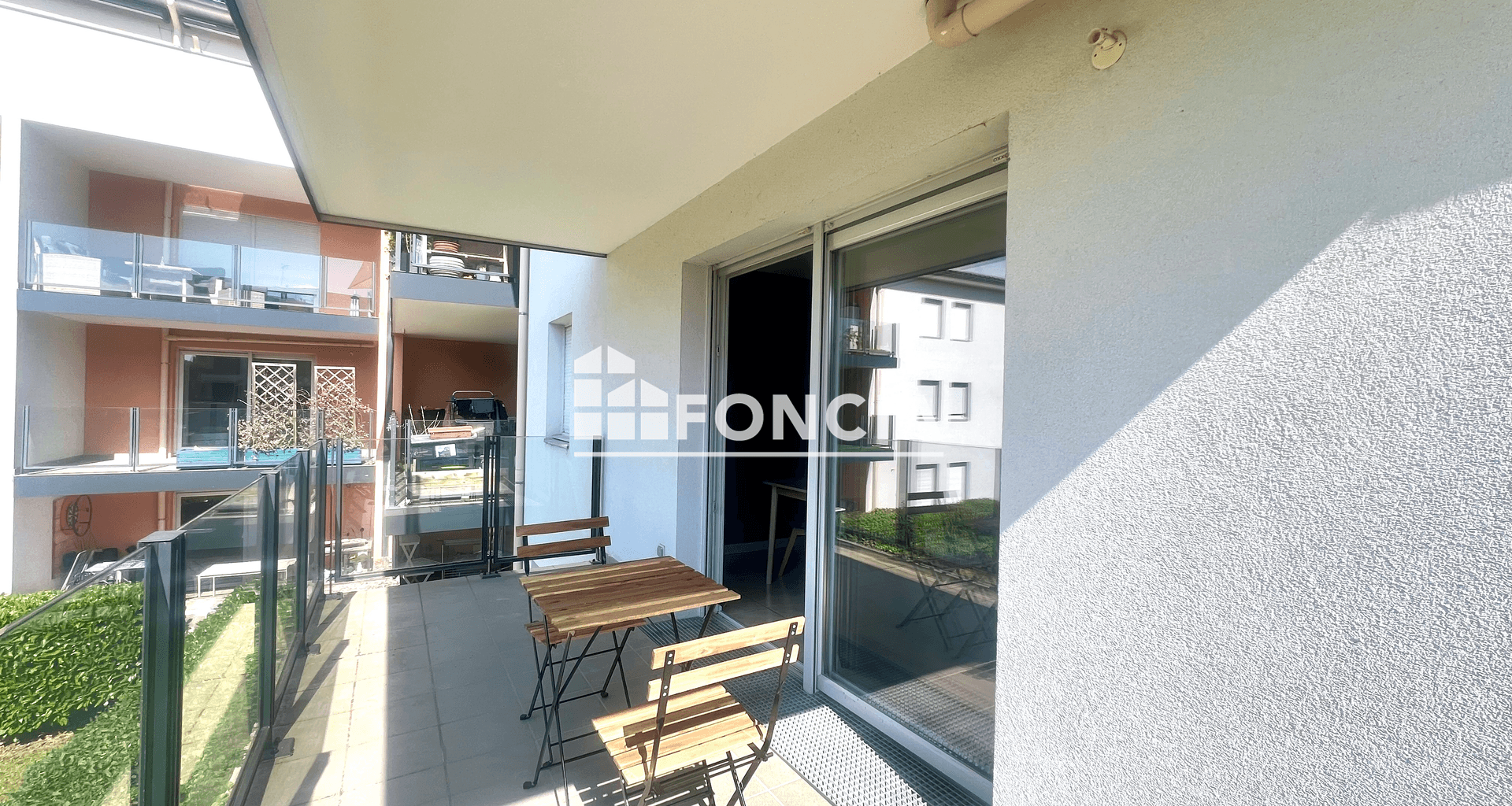 Appartement meublé 2 pièces (46.2 m²) à louer - L'étrat (42580)