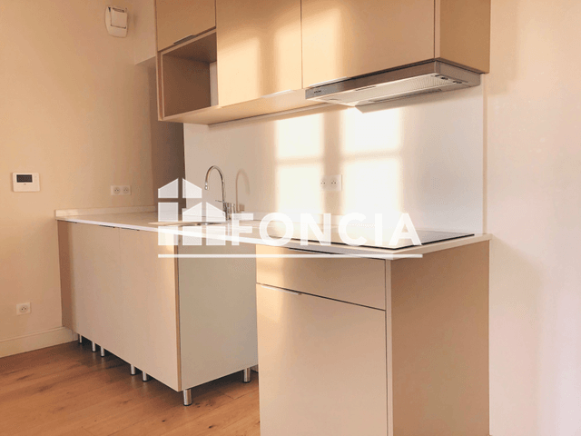 Appartement 2 pièces (55.3 m²) à louer - Toulon (83000)