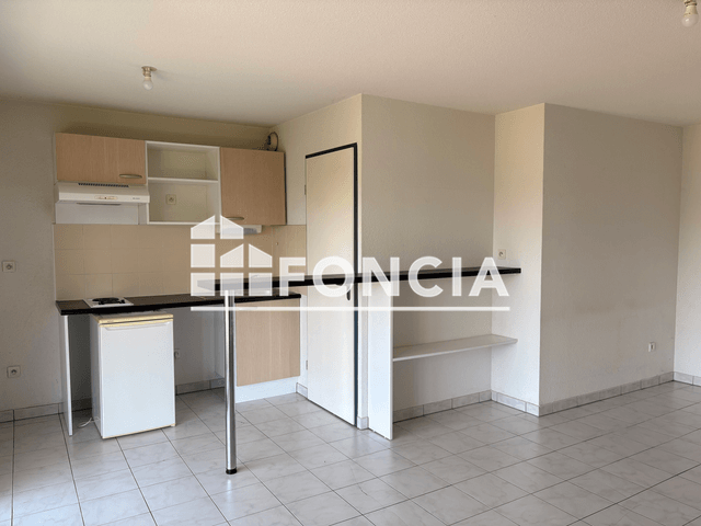 Appartement 2 pièces (43.2 m²) à louer - Aureilhan (65800)