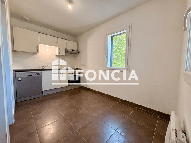 Appartement 3 pièces (71.8 m²) à louer - La Rochelle (17000)