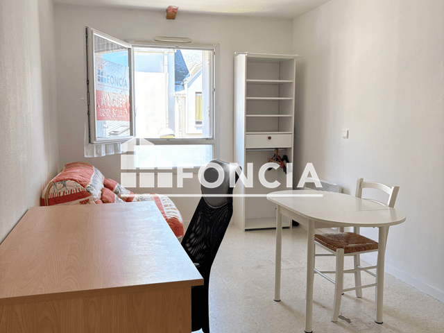 Studio meublé (18.34 m²) à louer - La Roche Sur Yon (85000)