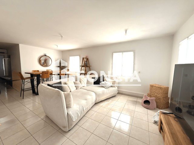 Appartement 3 pièces (73.65 m²) à louer - Belcodene (13720)