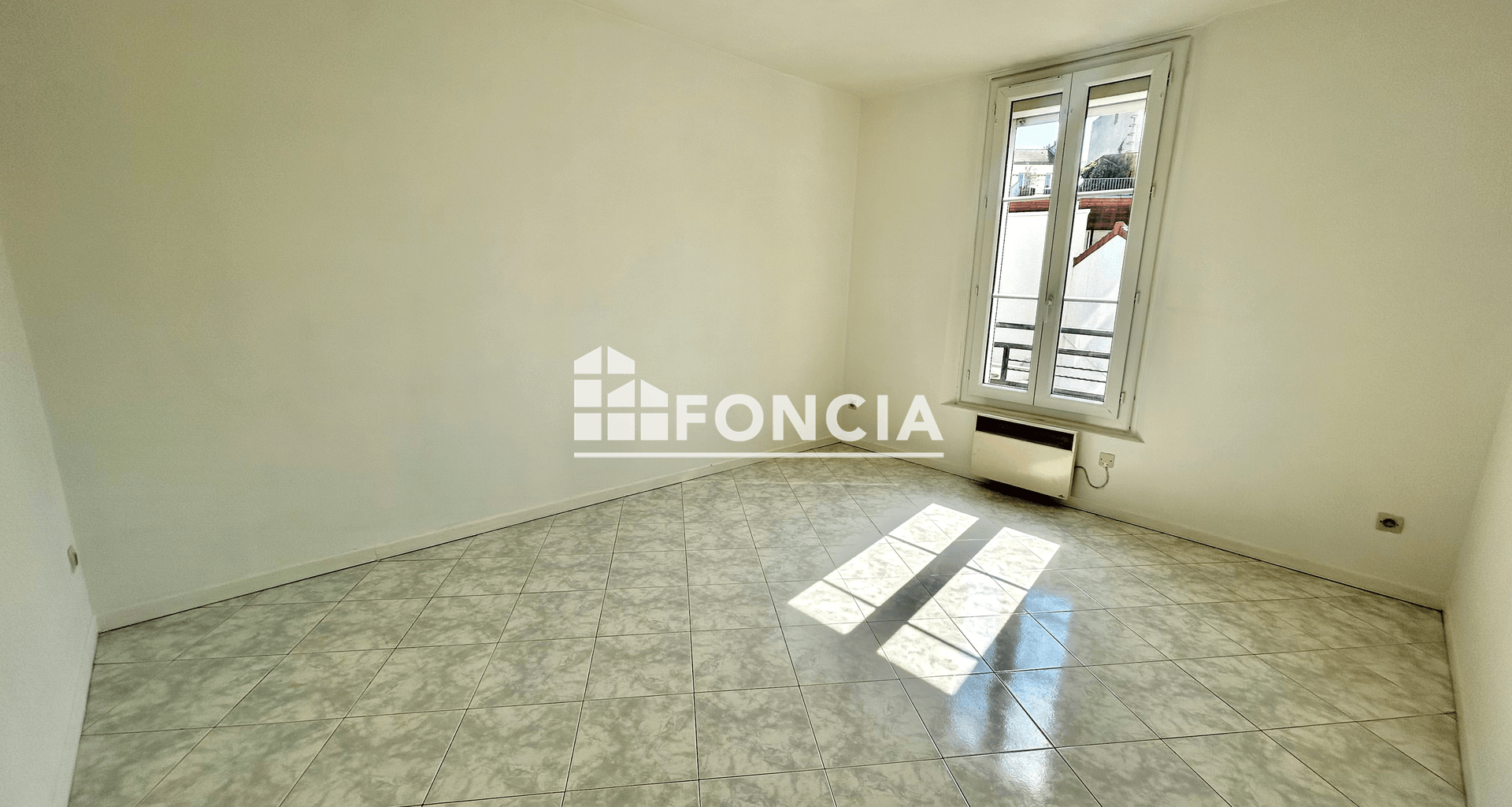 Appartement 2 pièces (31.76 m²) à louer - Montrouge (92120)