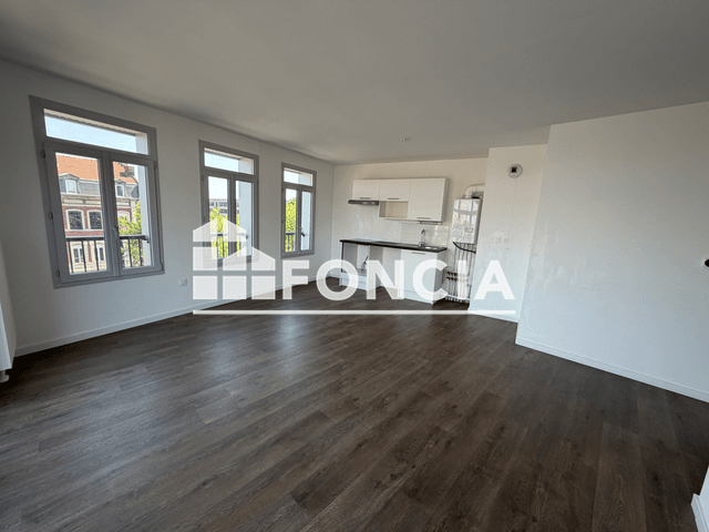 Appartement 4 pièces (77.41 m²) à louer - Roubaix (59100)