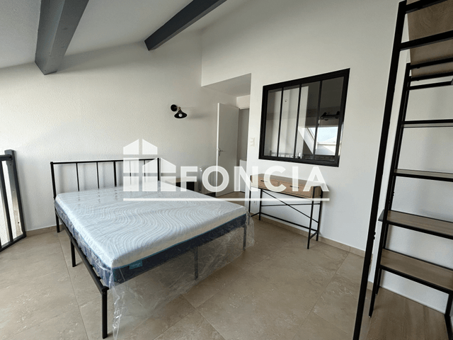 Appartement meublé 2 pièces (33.9 m²) à louer - Onet Le Chateau (12850)