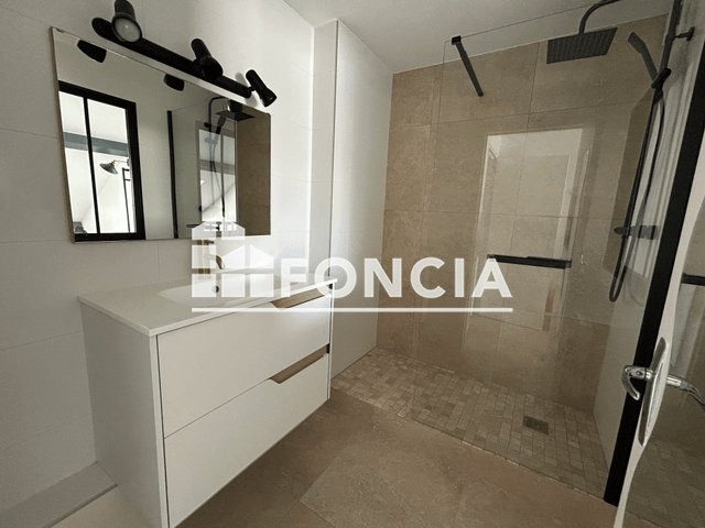 Appartement meublé 2 pièces (33.9 m²) à louer - Onet Le Chateau (12850)