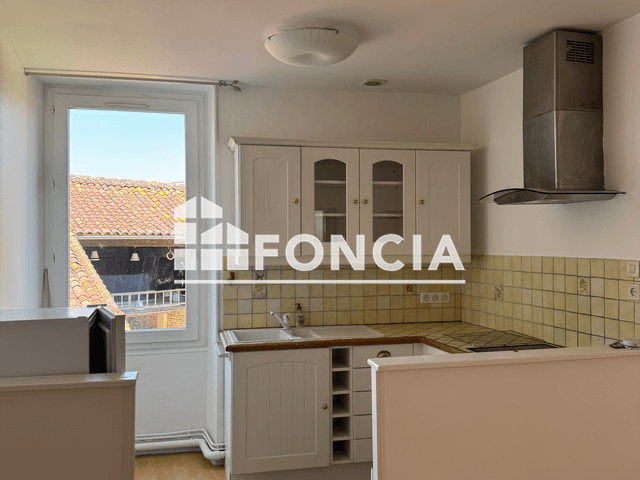Appartement 2 pièces (50.4 m²) à louer - Cognac (16100)