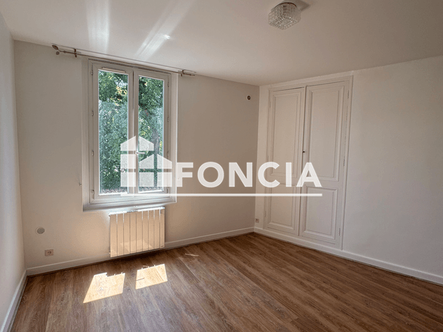 Appartement 2 pièces (50.4 m²) à louer - Cognac (16100)