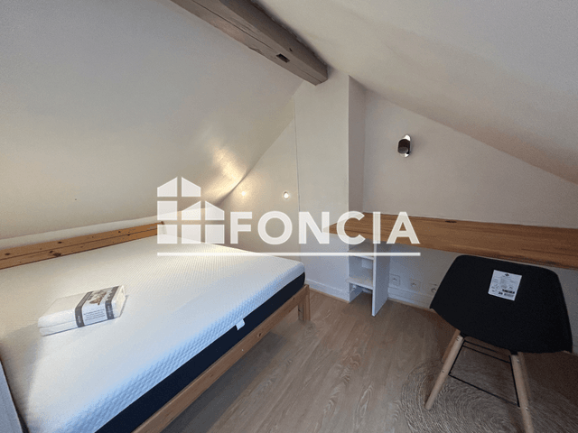 Appartement meublé 2 pièces (15.86 m²) à louer - Lisieux (14100)