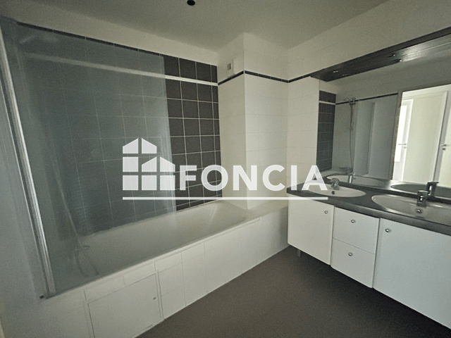 Appartement 2 pièces (59 m²) à louer - Strasbourg - Neuhof (67100)