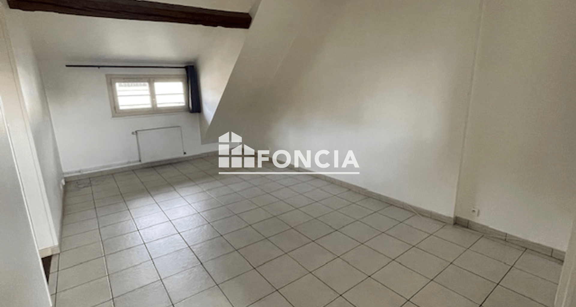 Appartement 2 pièces (47 m²) à vendre - ÉTréchy (91580)