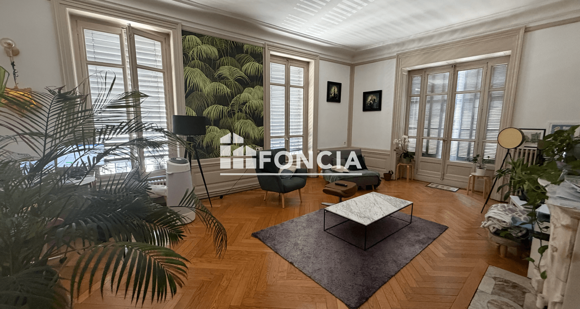 Appartement 6 pièces (214.56 m²) à louer - Lyon 1ᵉʳ (69001)