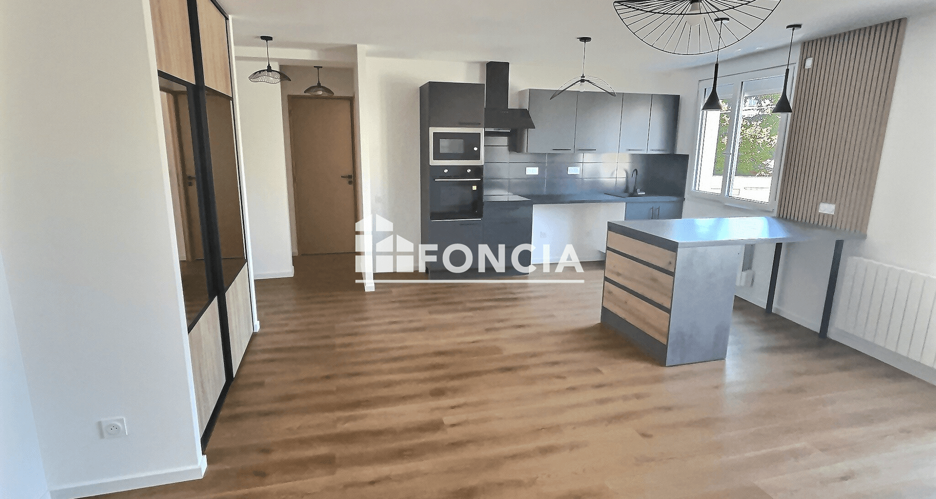 Appartement 2 pièces (47 m²) à vendre - Le Coteau (42120)