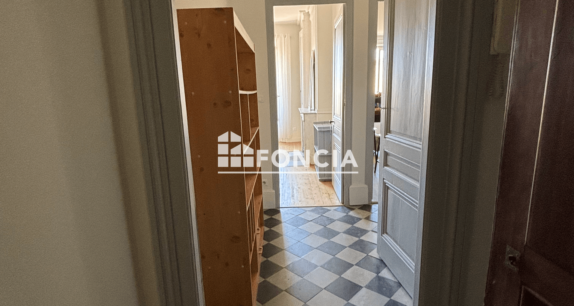 Appartement meublé 2 pièces (45.4 m²) à louer - Tassin-la-demi-lune (69160)