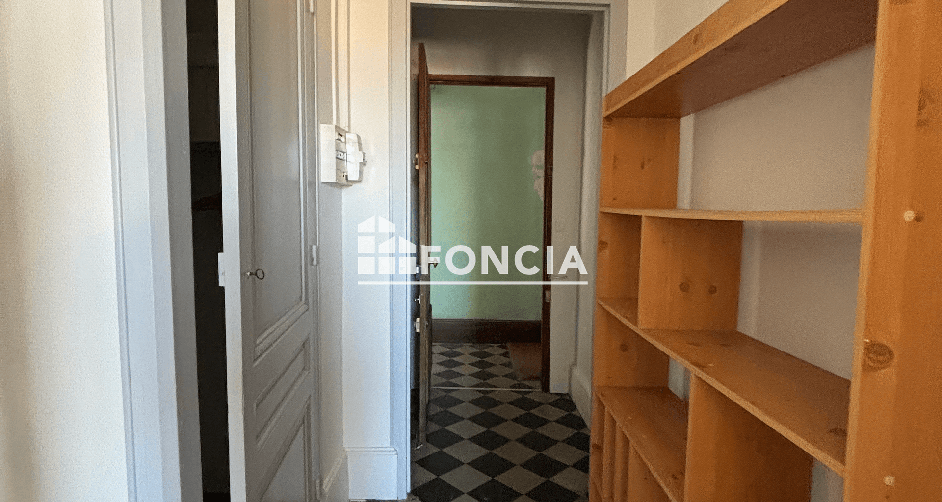 Appartement meublé 2 pièces (45.4 m²) à louer - Tassin-la-demi-lune (69160)