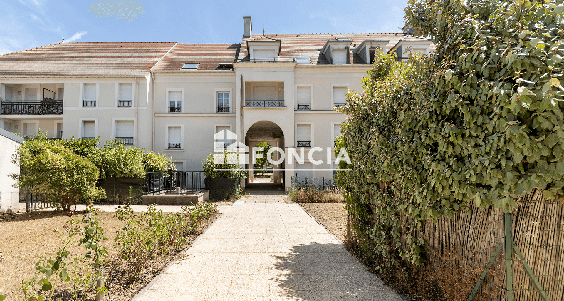 Studio (30 m²) à vendre - Montlhéry (91310)
