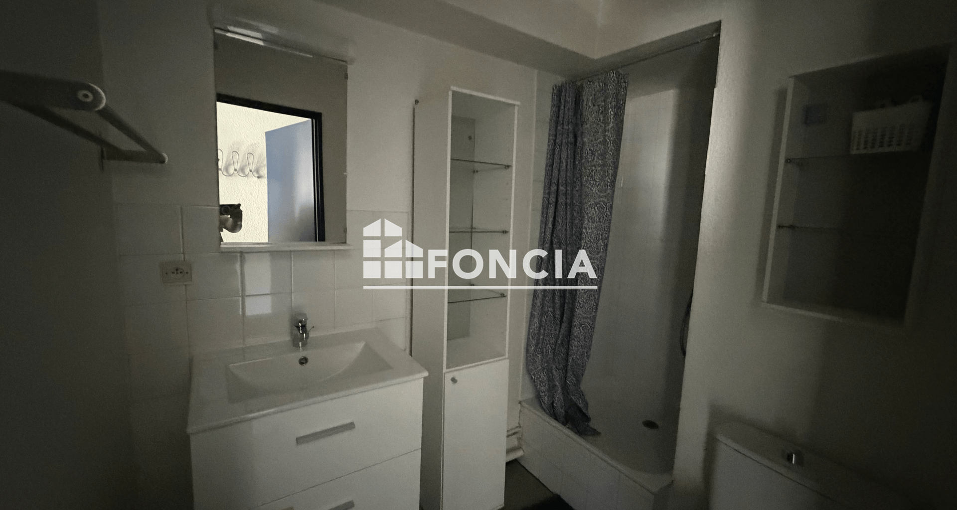 Studio meublé (17.22 m²) à louer - Villeurbanne (69100)