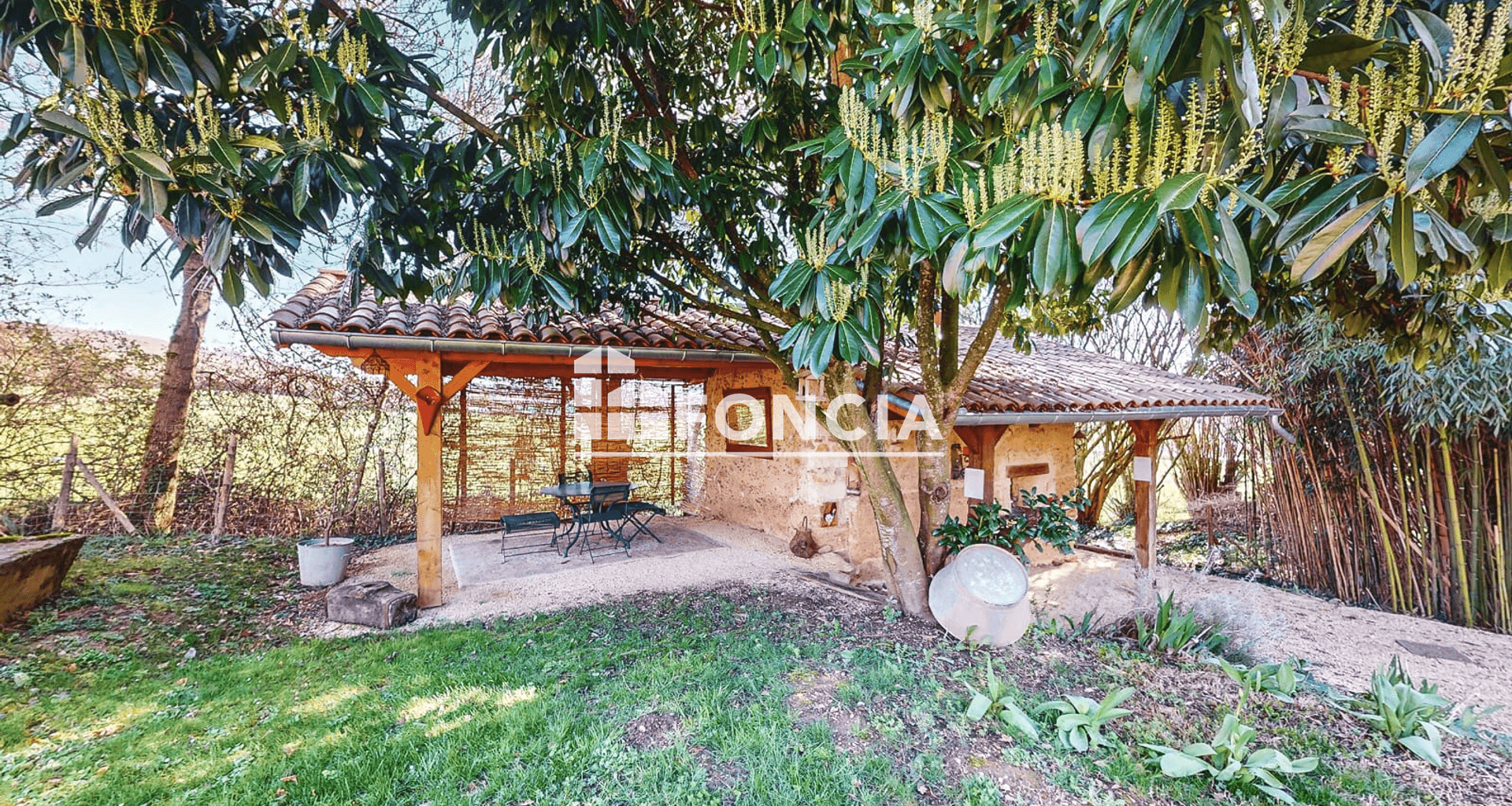 Maison 5 pièces (230 m²) à vendre - Pommier-de-beaurepaire (38260)